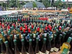 Polisi Syariat Aceh Razia Miras dan Sejoli Remaja Jelang Ramadan