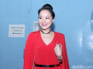 Yuanita Christiani Salah Tingkah Saat Hotman Paris Nyaris Ungkap Pernikahannya