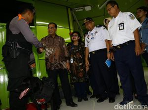 Menhub Cek Kesiapan Stasiun Gambir Jelang Libur Akhir Tahun