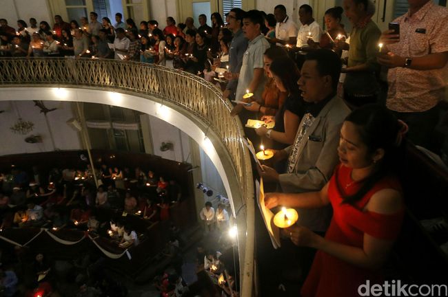 Misa Malam Natal di Gereja Immanuel