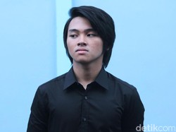 Disebut Jomblo, Aldi Maldini Sudah Putus dari Erika Carlina?