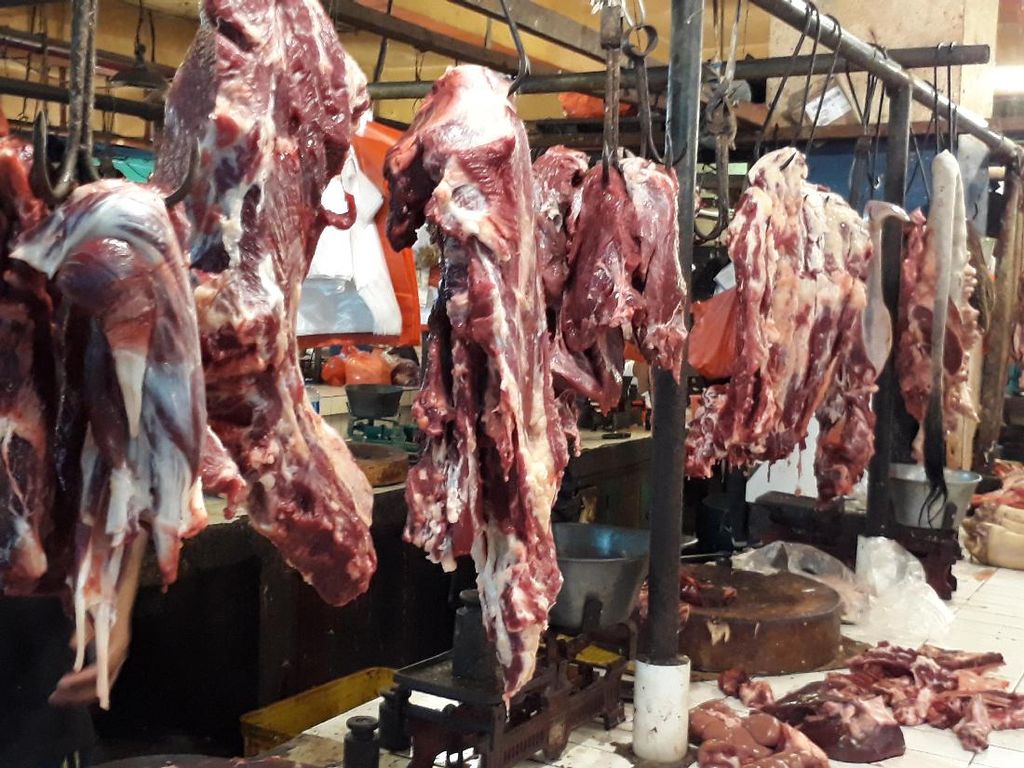Dirjen Pajak Buru Pengusaha Daging Sapi yang Kemplang Pajak Dirjen Pajak Buru Pengusaha Daging Sapi yang Kemplang Pajak