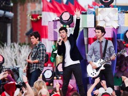 Ini Makanan Favorit Taylor Swift dan Nicki Minaj Saat Sedang Libur Natal (2)