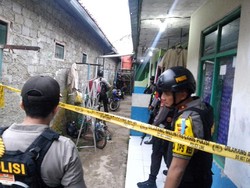 Barang Bukti yang Disita dari Kontrakan Teroris, Ada Timbangan dan Paku