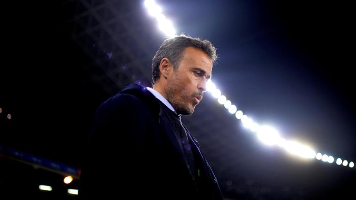 Luis Enrique Tinggalkan Barca di Akhir Musim