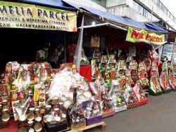 Tahun Lalu Bisa Jual 15 Parsel/Hari, Pedagang: Sekarang Cuma 7/Hari