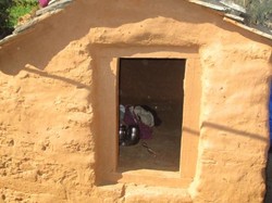 Gara-gara Menstruasi Dianggap Tabu, Gadis Ini Meninggal di Pengasingan