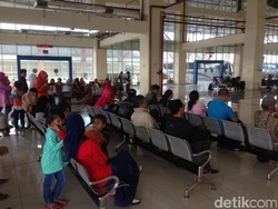 Terminal Pulogebang Masih Panas, Pengelola Tambah Anggaran AC 2017