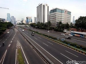 Jalan di Jakarta Masih Lengang