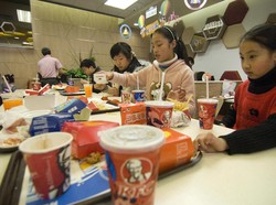 Restoran Cepat Saji Ini Bisa Deteksi Makanan yang Diinginkan Lewat Ekspresi Wajah