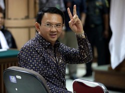 Hakim Tolak Eksepsi Ahok: Sidang Bukan Trial by The Mob hingga Dakwaan Cermat