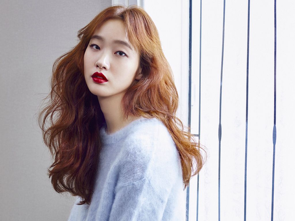 Setelah Goblin, Kim Go Eun Bintangi Drama Baru dengan Lee Min Ho Setelah Goblin, Kim Go Eun Bintangi Drama Baru dengan Lee Min Ho