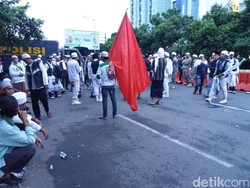 Sidang Lanjutan Ahok Digelar, Massa FPI Aksi di Eks PN Jakpus