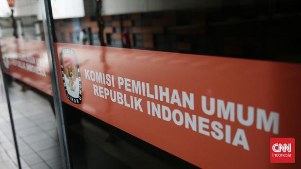 Logo KPU di Gedung Baru. Komisi Pemilihan Umum (KPU) meresmikan kantor baru di Tower 3 Plaza Hayam Wuruk, Jalan Hayam Wuruk Nomor 108, Jakarta. Selasa, 27  Desember 2016.CNN Indonesia/Andry Novelino