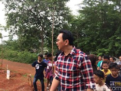 Ahok Ingin Makam Seperti Taman agar Warga Tidak Takut