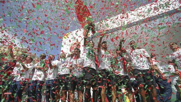 Anomali Kesebelasan Kuda Hitam