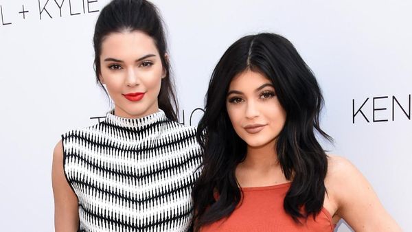 Kendall dan Kylie Jenner Terus Menebar Pesona