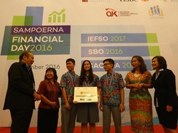 SMA Petra 2 Surabaya Juara  Olimpiade Pendidikan Perbankan