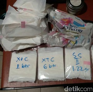 3 koper ringan berkualitas untuk yang sering bepergian 3 koper ringan berkualitas untuk yang sering bepergian
