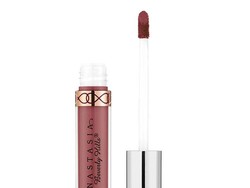 Editors Choice: 5 Kosmetik untuk Tampil Cantik di Malam Tahun Baru