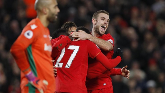 Tertinggal Lebih Dulu, Liverpool Hantam Stoke 4-1