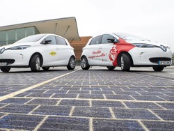 Keren, Jalanan di Prancis Dibangun dengan Panel Surya