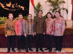 Ada Foto Lain Korban Pembunuhan Pulomas Bersama Jokowi
