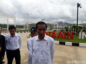 Jokowi Perintahkan Setop Pungli di Pos Lintas Batas Negara
