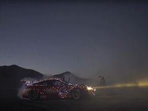 Aksi Ngesot Toyota GT86 Berjantung Ferrari