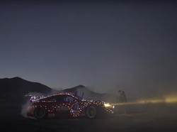 Aksi Ngesot Toyota GT86 Berjantung Ferrari