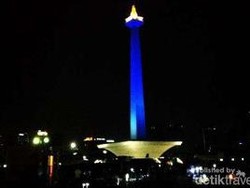 April: Monas Buka Sampai Malam dan Kasus Pembiusan Singa