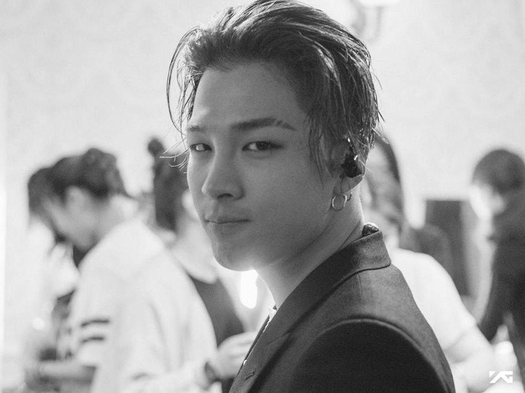 Taeyang dan Daesung BIGBANG Selesaikan Wajib Militer Bersamaan Taeyang dan Daesung BIGBANG Selesaikan Wajib Militer Bersamaan