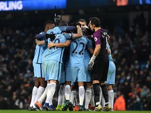 City Tunggu Chelsea Terpeleset
