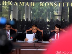 Gugatan Ahok Masih Dikaji MK, Putusannya Tak Berlaku Surut