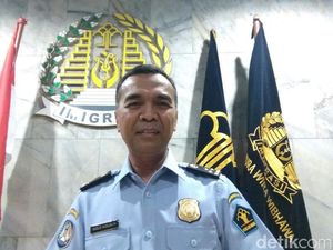 17 Ribu WN China Masuk ke Indonesia via Bandara Juanda Selama 2016 17 Ribu WN China Masuk ke Indonesia via Bandara Juanda Selama 2016