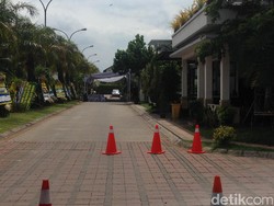 Rumah Duka Ir Dodi Sepi, Hanya Ada Tenda dan Kursi Kosong
