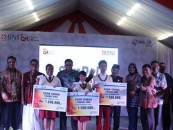 Ratusan Pelajar di Tana Toraja Aktivasi Tabungan SimPel dari OJK dan BNI