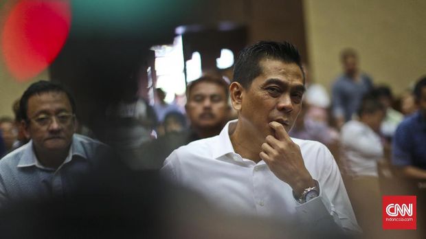 Terpidana kasus suap Raperda Reklamasi dan pencucian uang, M Sanusi, di Pengadilan Tipikor, Jakarta, 2016.