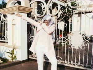 Foto: Manisnya Putri Kedua Komedian Sule dengan Gaya Jilbab Turki