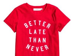 5 Model T-shirt Ini Wajib Dimiliki di Lemari Kamu