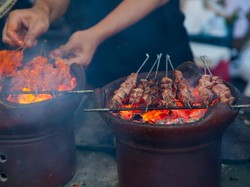 5 Makanan Ini Jadi Menu Favorit Orang Indonesia Saat Pesta BBQ