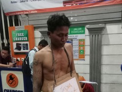 Nyopet di KRL, Seorang Pria Dipajang di Stasiun Kemayoran