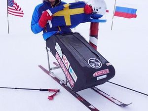 Demi Pasien Kanker Anak, Pria Ini Jauh-jauh ke Kutub Selatan Pakai Kursi Roda