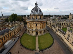 Sejarah Oxford, Kampus Tertua di Dunia yang Ajak Sri Mulyani Gabung Jadi Pengajar