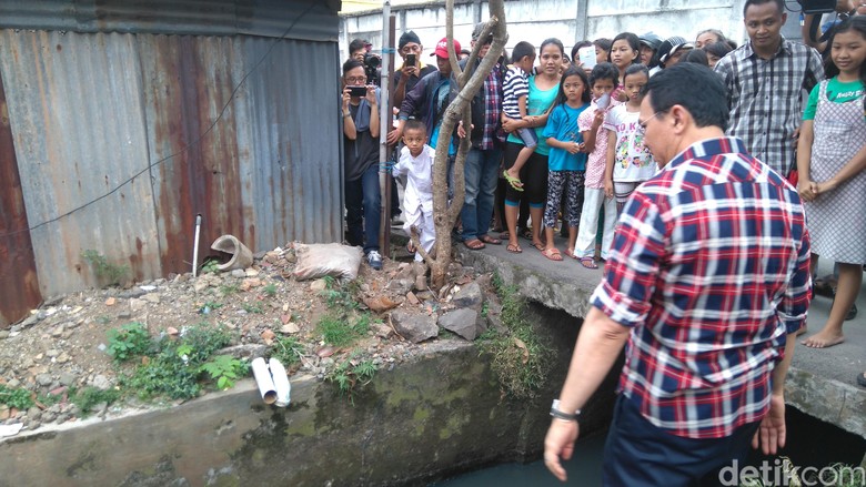 Atasi Banjir di Ragunan, Ahok Janji Tak Akan Gusur Warga