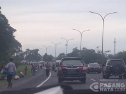 Pagi Ini Arah Puncak Masih Macet, Sistem Satu Arah Diberlakukan
