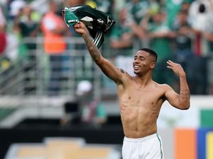 Gabriel Jesus Bukan Jawaban Semua Masalah City