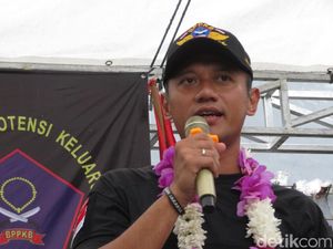 Gaya Agus Tanggapi Hoax: Makin Dipojokkan, Makin Semangat Gaya Agus Tanggapi Hoax: Makin Dipojokkan, Makin Semangat