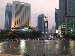Malam Tahun Baru, Bundaran HI Masih Lengang