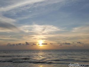 Biar Semangat Tahun 2017, Nikmati Dulu Sunset di Pantai Florida Anyer